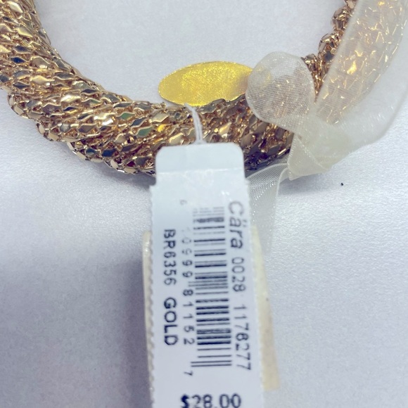 NWT Cara N.Y. Dressy Gold Plated Bracelet - Picture 4 of 4